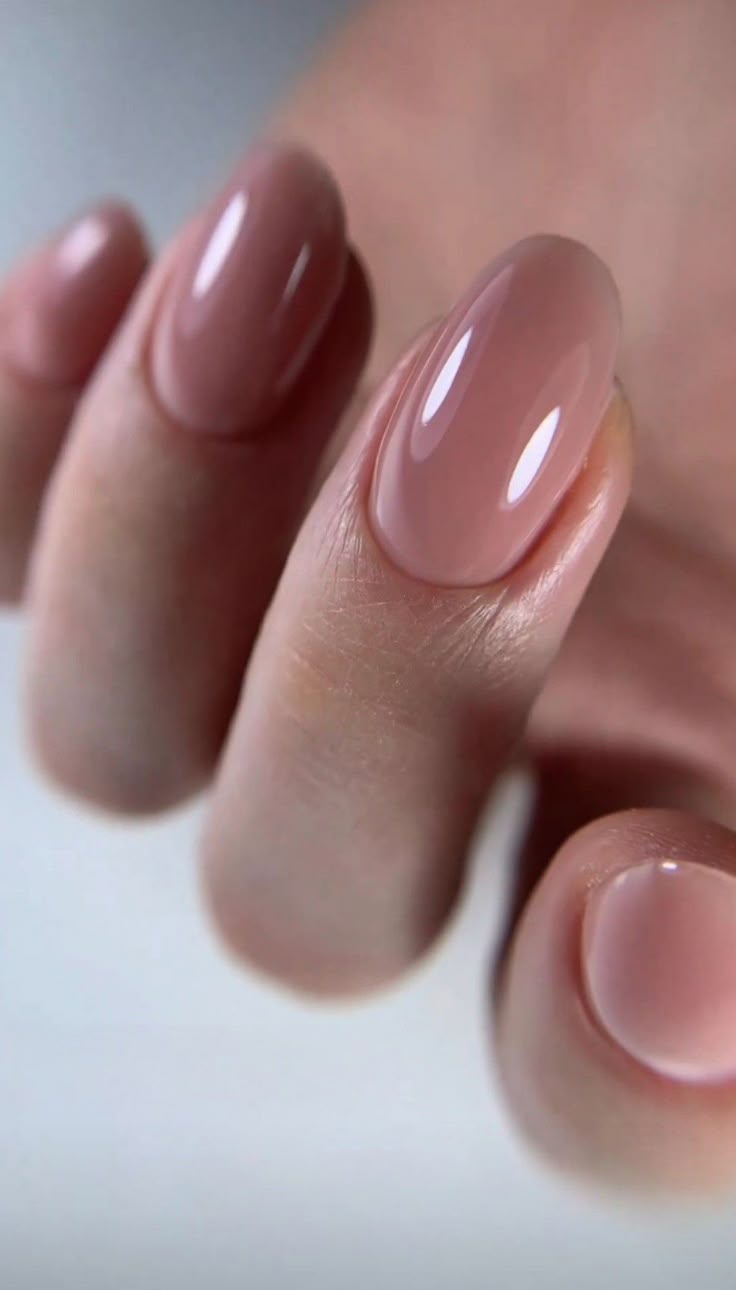 Renforcement sur ongles courts